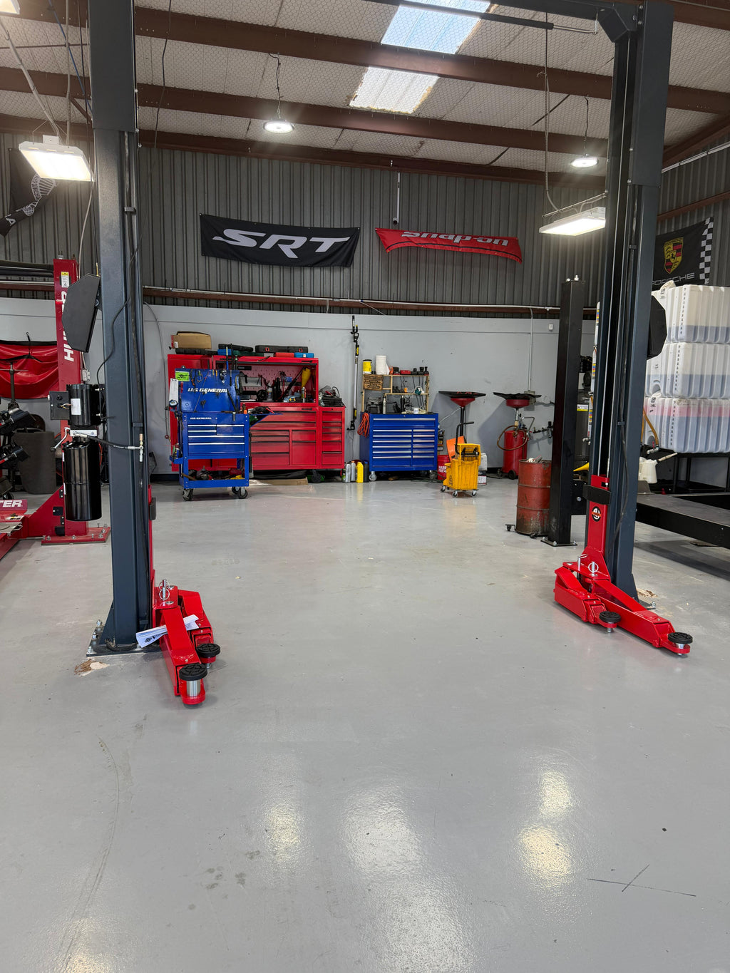 Katool KT-AS110D Two Post asymmetrical arm Vehicle Lift 11,000lbs